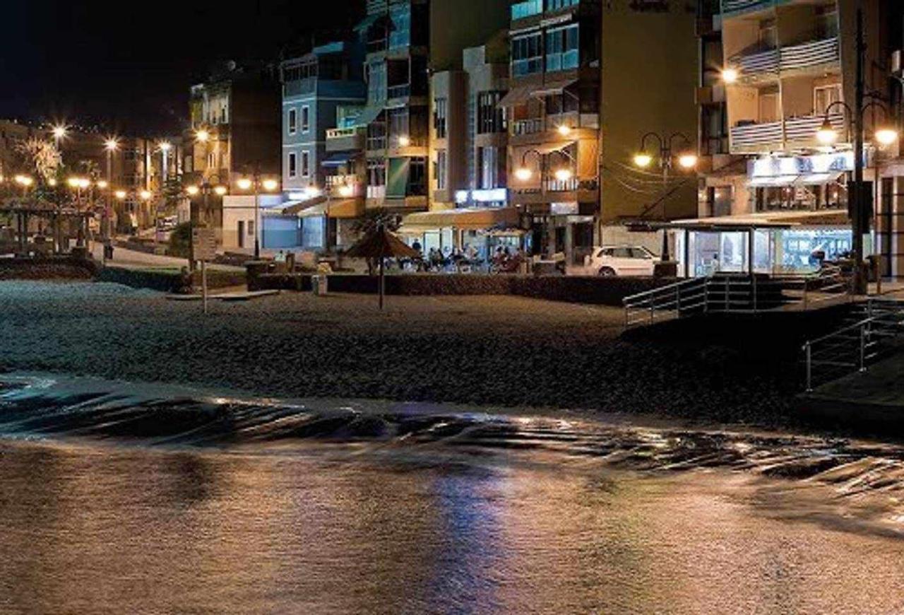 Primera línea con preciosas vistas al mar Melenara Exterior foto